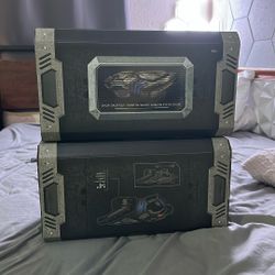Disney Park Marvel Shuri Gauntlet 