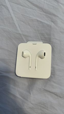 Apple Earplug (wired)