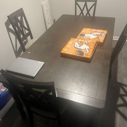 Kitchen Table 