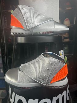 Free the Youth Jordan 16 size 8