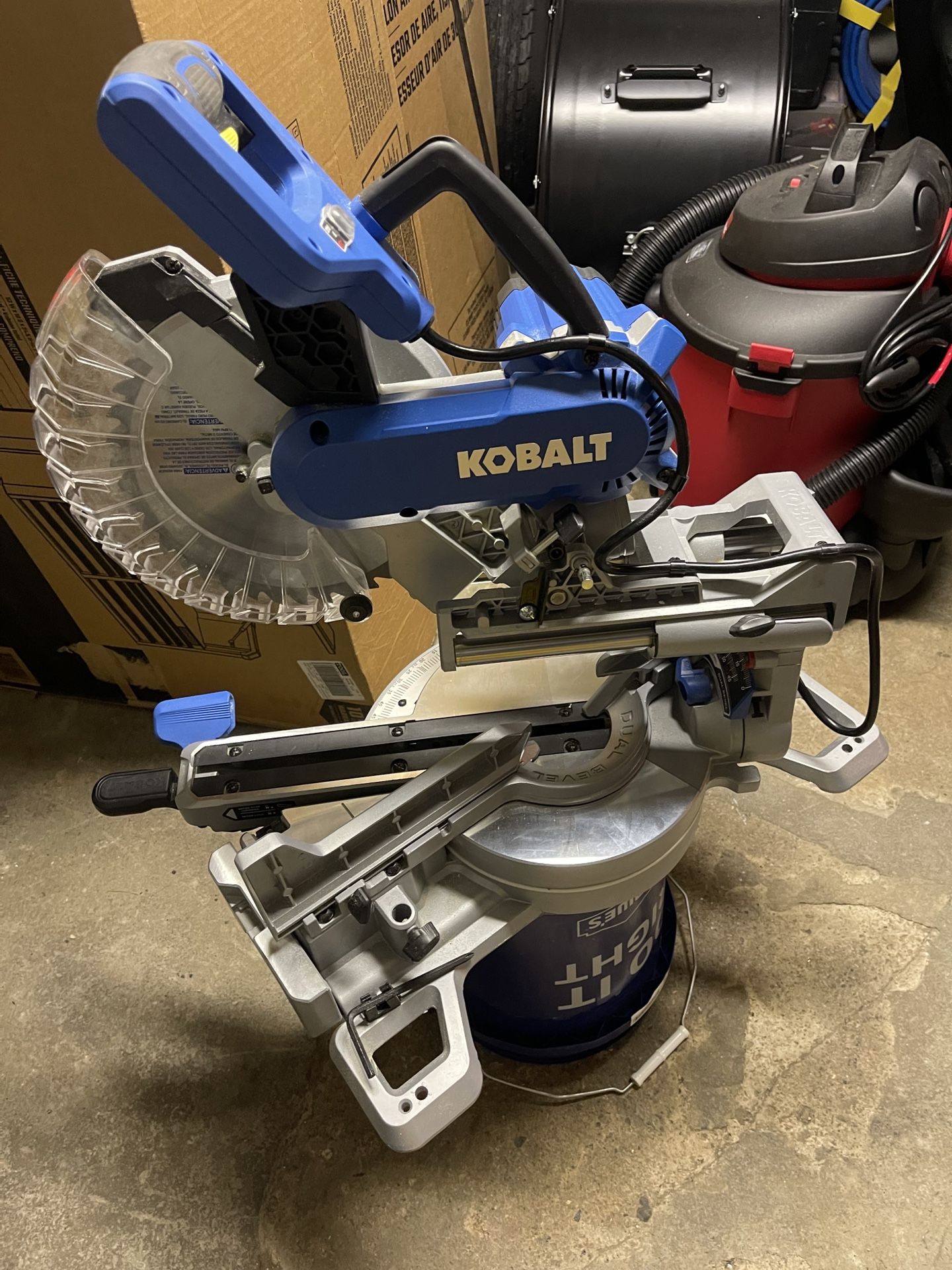 KOBALT. SAW