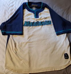 Nike Mariners shirt