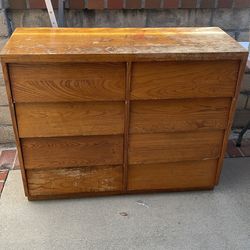 8 drawer dresser