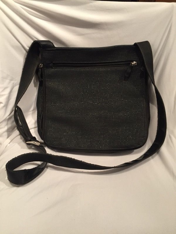 Urban Oxide Black Bubble Rubber Purse