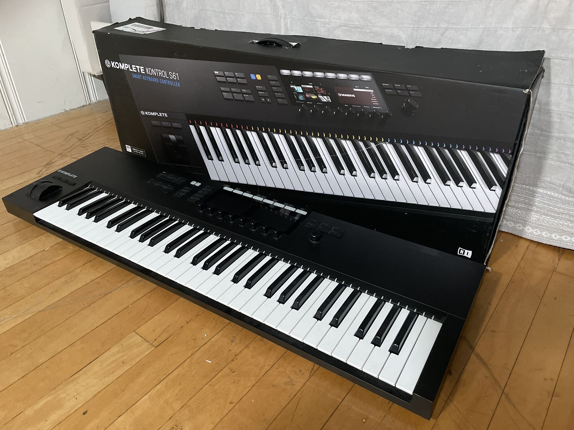 Native Instruments Komplete Kontrol S61 Mk2
