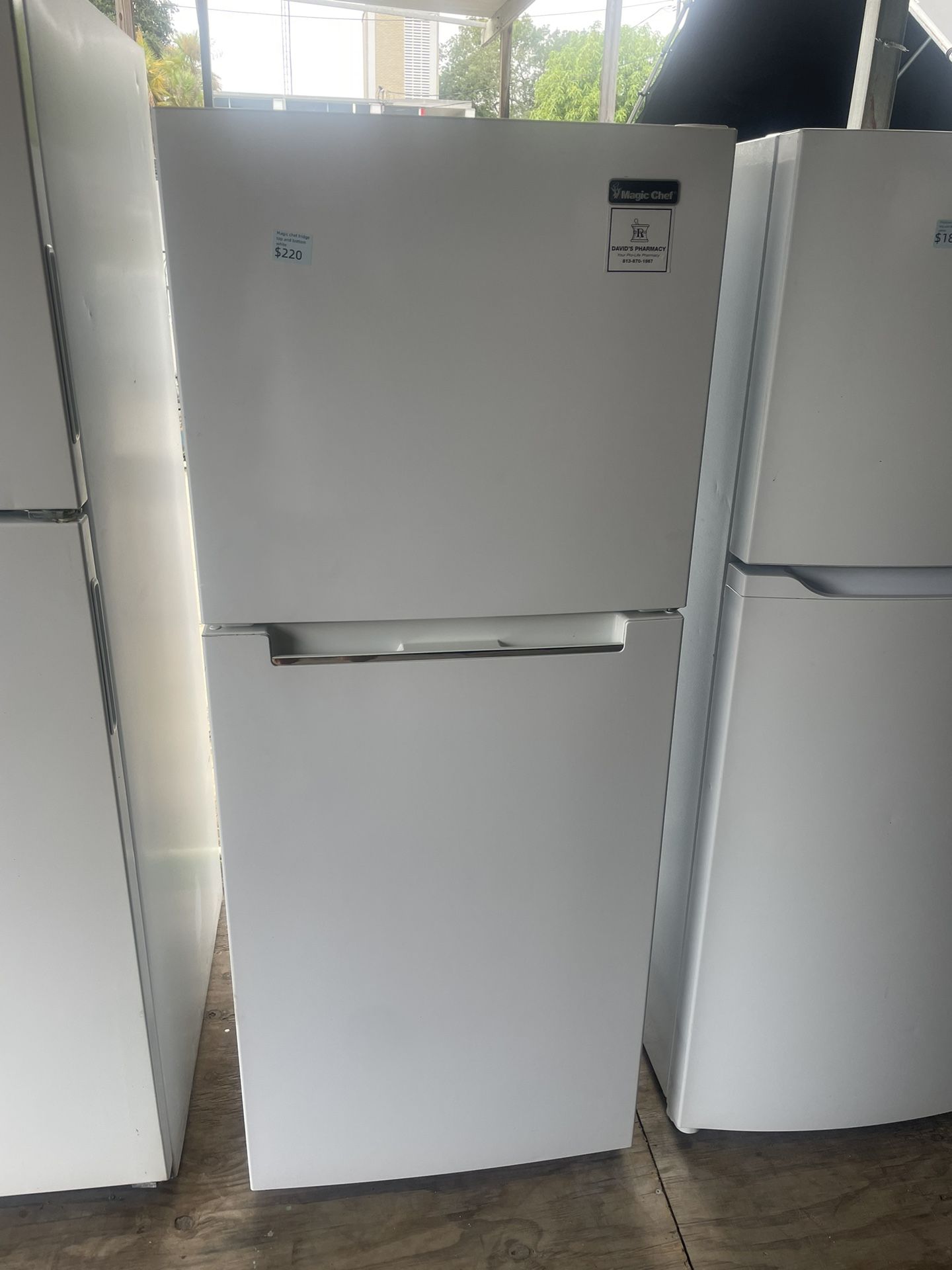 Magic Chef Fridge / 🔌Comes with 2 month warranty 📆LOCATED AT:📍📍 5200 E 10TH AVENUE TAMPA FL 33619PHONE 📲 813~473~0570