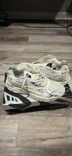 Off White  Be right back shoes