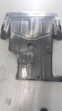 Engine shield