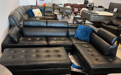 Ibiza sectional with ottoman $899