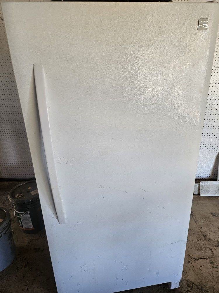 Kenmore Upright Freezer 