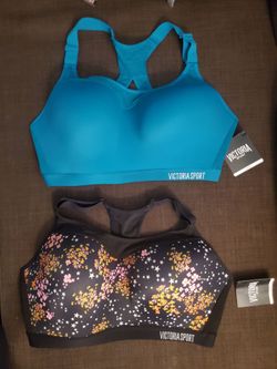 New Victoria Secret Sport Bras. Size 36DDD
