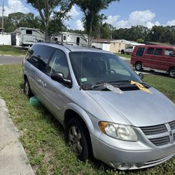 2005 Dodge Grand Caravan