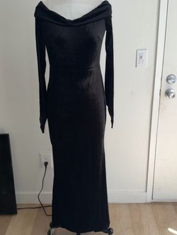 Black velvet dress   Size - M
