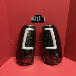 Chevy Silverado 2003. 2006 Tail Lights.