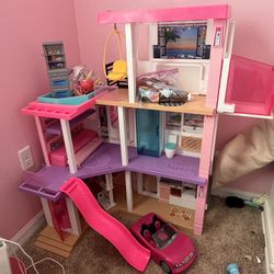 Barbie Dreamhouse