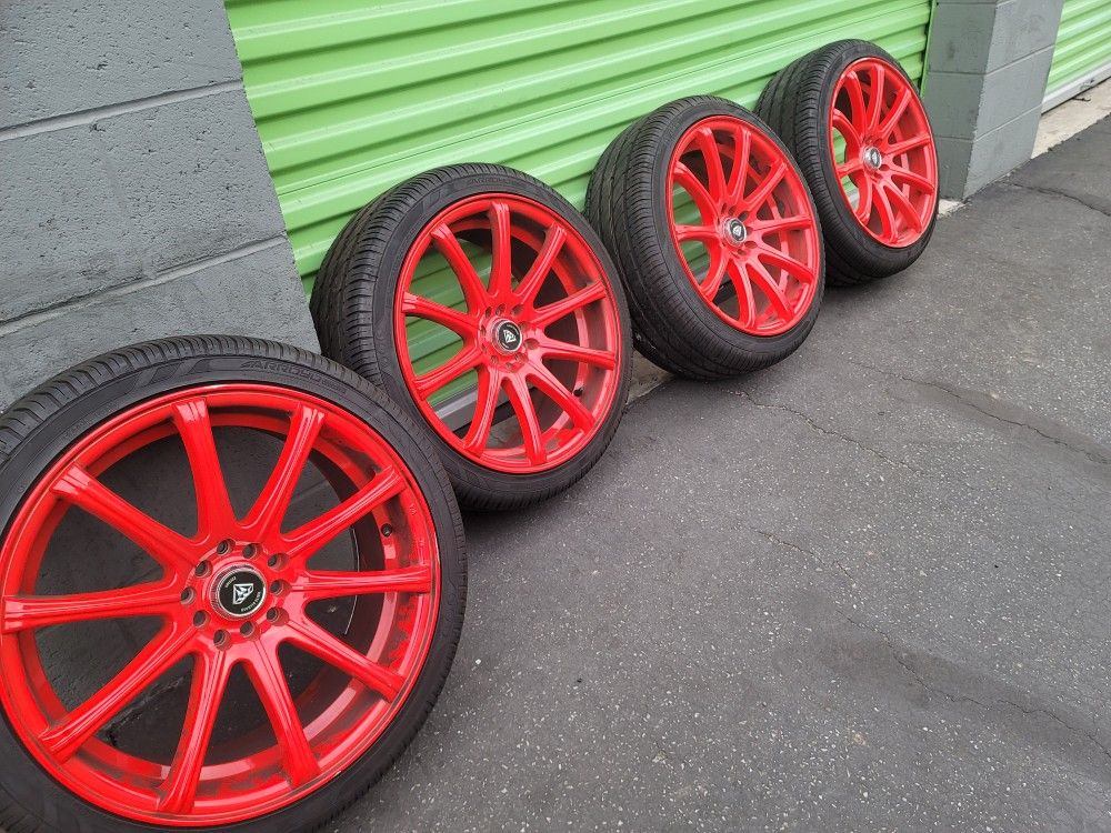 Wheel 18 5 Lugs Universal Like New