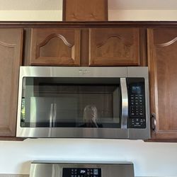 Over The Range Microwave NEW