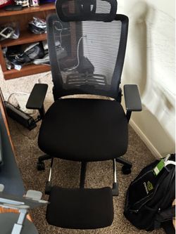 Ergonomic Office Chair- moveout sale, everythung must go