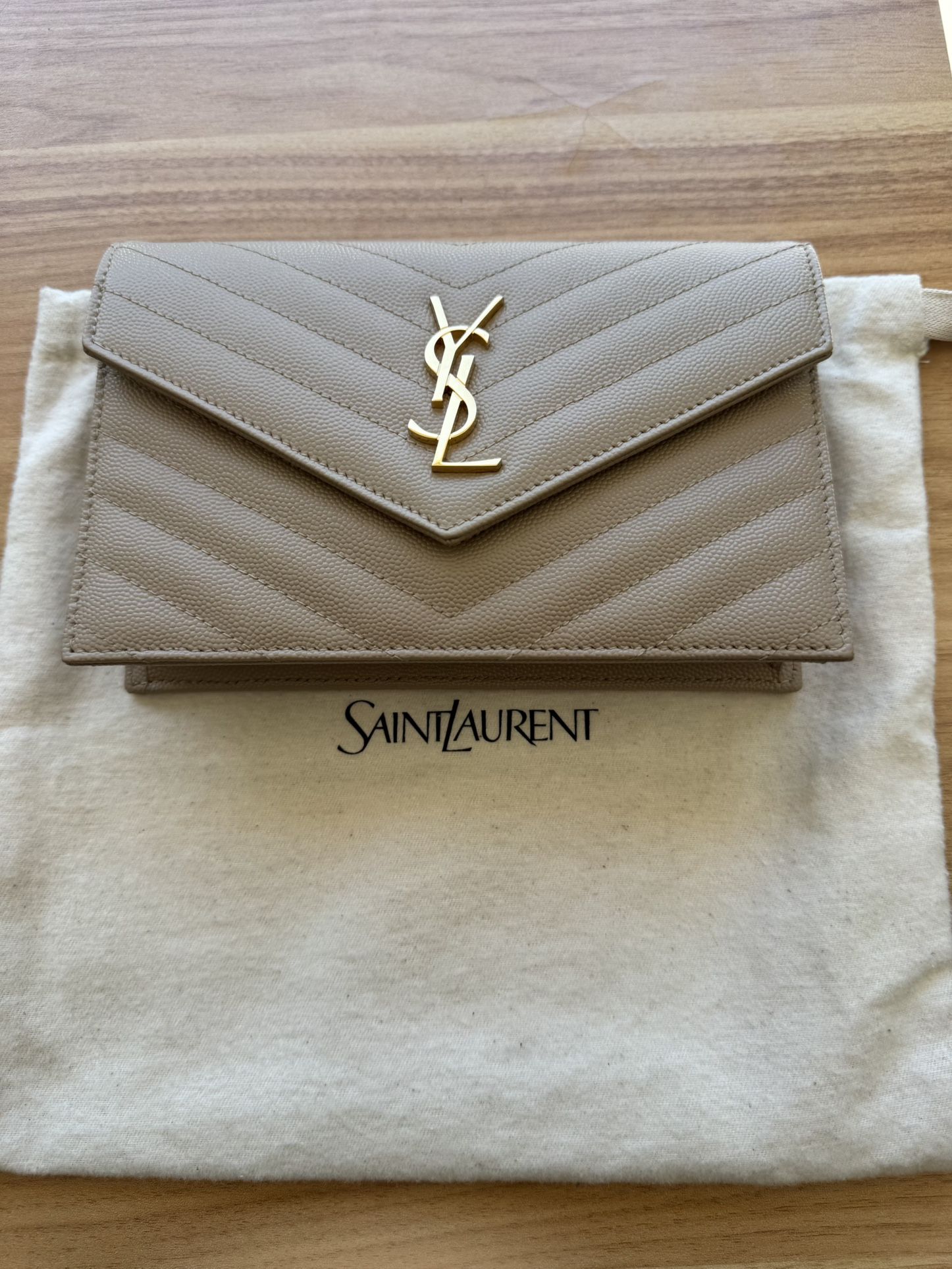 YSL Saint Laurent Classic Cassandre Chain Wallet in Grain De Poudre Leather Hand Bag/Shoulder bag