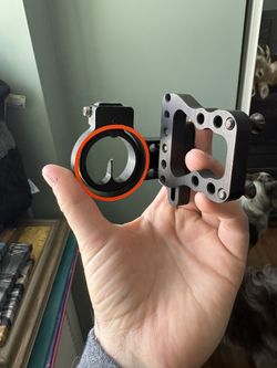 kinematic optical mount Bow Sight