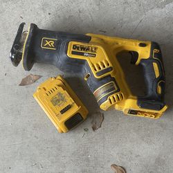 Dewalt brushless reciprocating saw