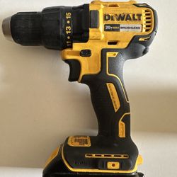 Dewalt Brushless 20V Max Drill