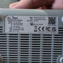 GL Travel Router Mt3000