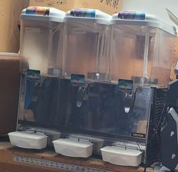 Commercial Drink Dispenser (3 Tank) – $175