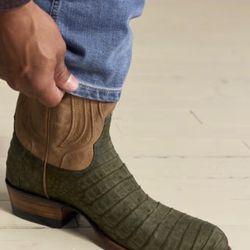 Tecovas 9.5 D Poblano Suede Caiman  Boots