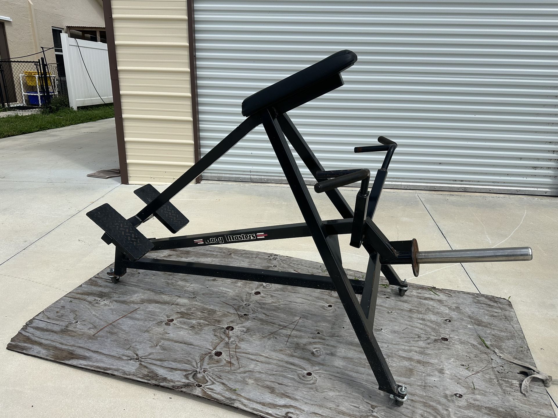 Bodymaster Chest Supported T Bar Row Machine