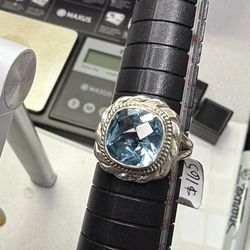 6.5 Swiss Blue Topaz 925 sterling silver ring