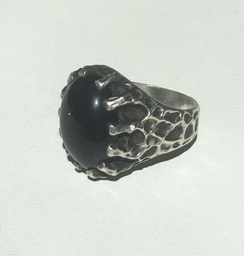 Vintage Artisan Sterling Silver And Onyx Ring
