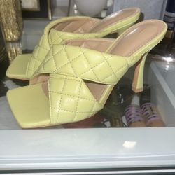 lime green heels 