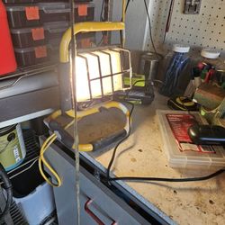 Shop Light For $5