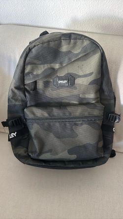 Oakley Street Backpack Camo Pattern