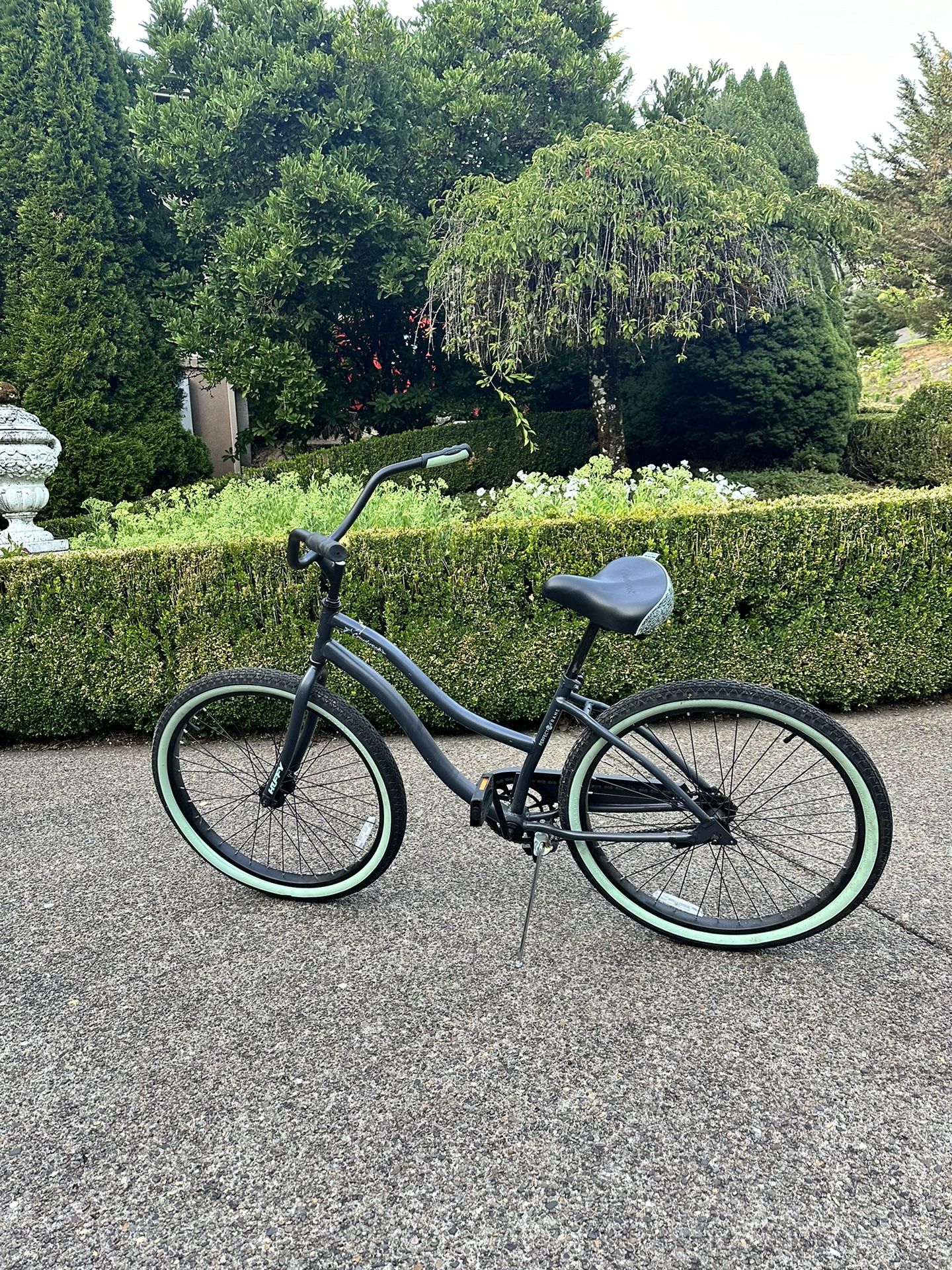 Huffy Cruiser Bike