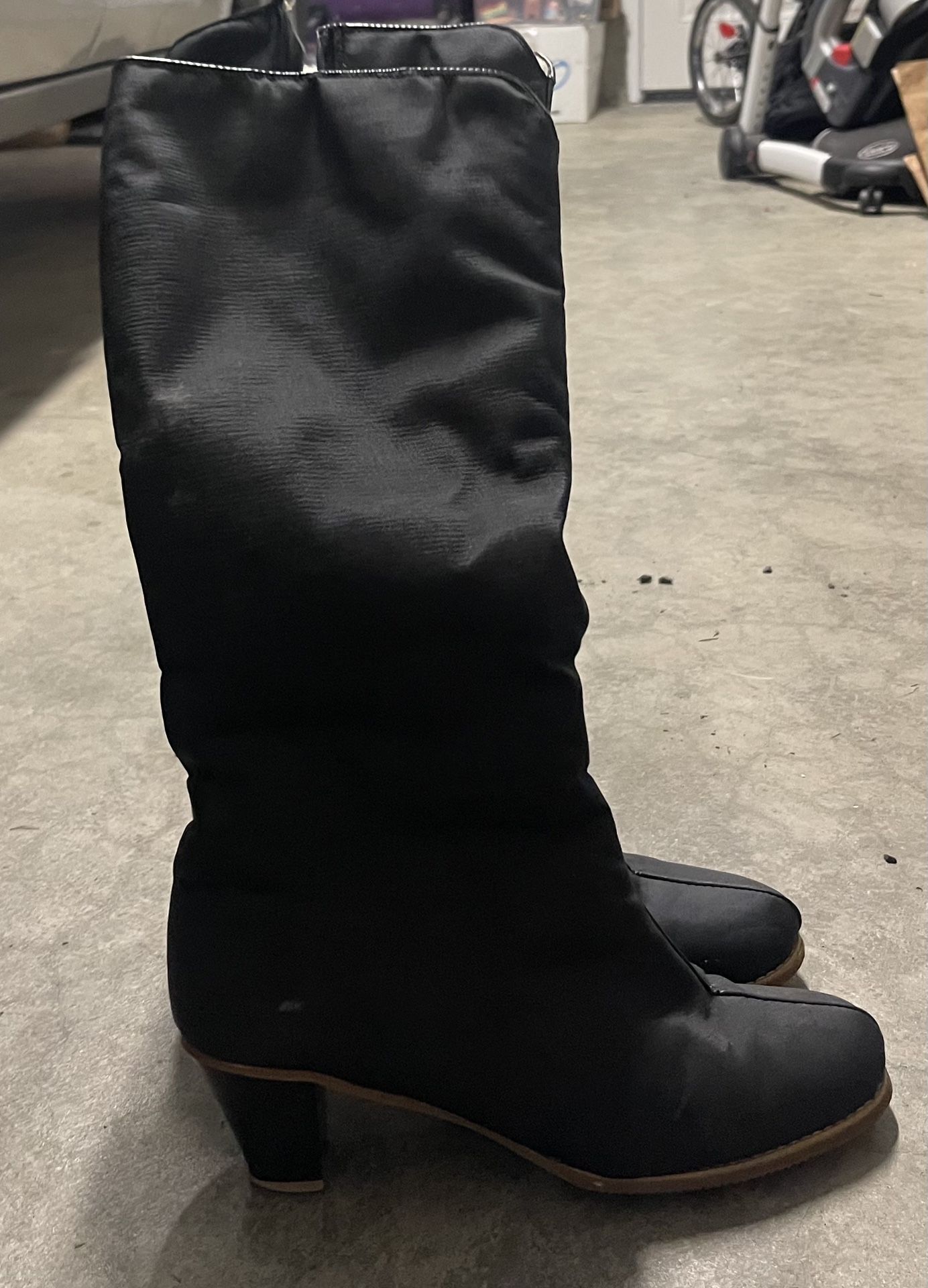 Female Adult Heel Boots