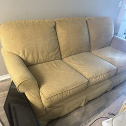 couch sofa 