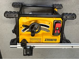 DEWALT DWE 7486 COMPACT JOB SITE TABLE SAW.