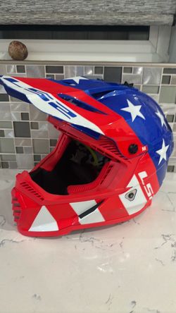 Motor cross helmet