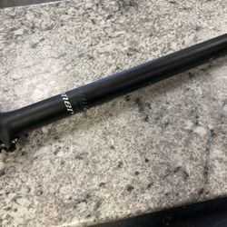 Carbon Seatpost 31.6 X 400mm
