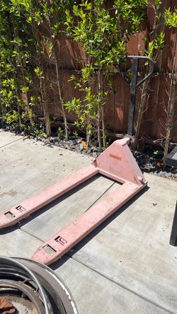 Pallet jack dolly