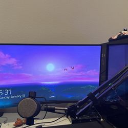 240hz Curved monitor 
