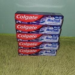 5 Colgate Maxfresh Knockout Mint Fusion 6oz