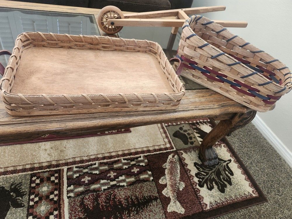 Hand Made Amish Baskets And Decor