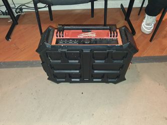 Milwaukee Packout Bluetooth system