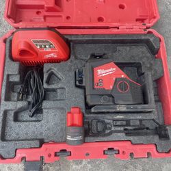 Milwaukee M12 12-Volt Lithium-Ion Cordless Green 250 ft. 3-Plane 360 Degree Laser Level w/ One 2.5 Ah Battery Case & Charger  $425