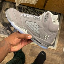 Wolf Grey 5 Size 12