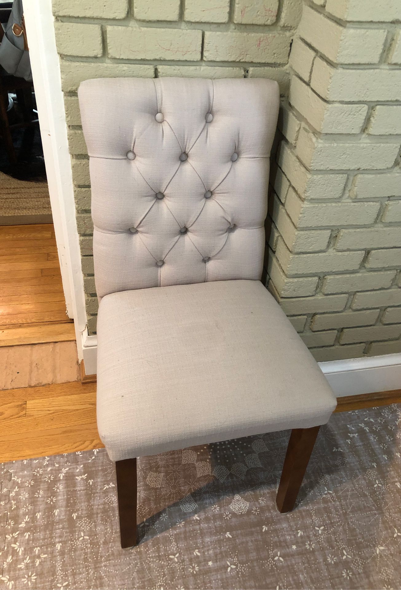 Desk/dining chair