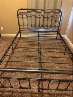Queen size bed